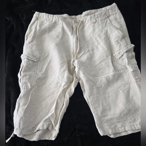 Classic Cubavera Linen Cargo Shorts | Size 34 - Picture 1 of 4